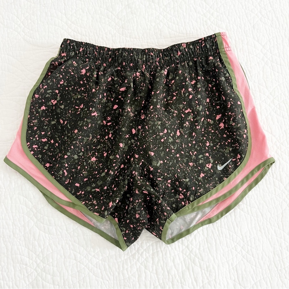 Nike Women's Dri Fit Tempo Green Pink Running Shorts Medium